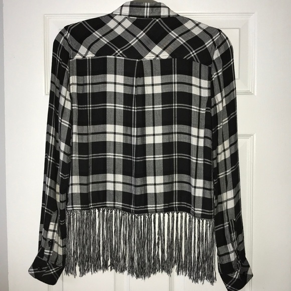 Fringed Cropped Woman’s Blouse Black White Plaid Button Up Top Size XSMALL - Picture 2 of 7